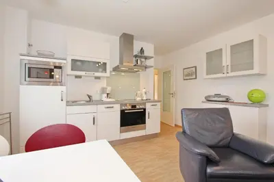 Küche/Küchenzeile in der Unterkunft Haus Seestraße Haus Seestraße Appartement 5