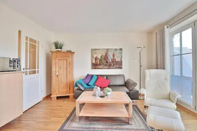 Ein Sitzbereich in der Unterkunft Hanseaten Residenz Hanseaten-Residenz Appartement 18