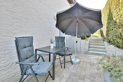 Ein Patio oder anderer Außenbereich in der Unterkunft Haus am Nöltingsweg Haus am Nöltingsweg Appartement 08