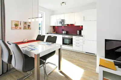 Küche/Küchenzeile in der Unterkunft Strandglück Haus B Strandglück Appartement 8B