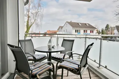 Ein Balkon oder eine Terrasse in der Unterkunft Strandvilla Augustusbad Strandvilla Augustusbad Appartement Riverside