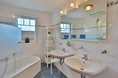 Ein Badezimmer in der Unterkunft Feriendomizil am Konsulweg Feriendomizil am Konsulweg Appartement 6