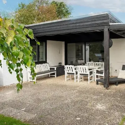 Bungalow Four Seasons