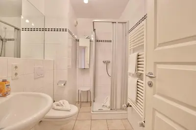 Ein Badezimmer in der Unterkunft Hanseaten Residenz Hanseaten-Residenz Appartement 4