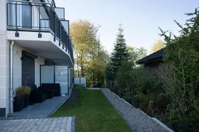 Ein Garten an der Unterkunft Pier 67 Kleine Perle Neustadt