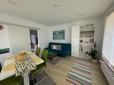 Ein Sitzbereich in der Unterkunft Near Holstentor modern apartment near the center with wifi