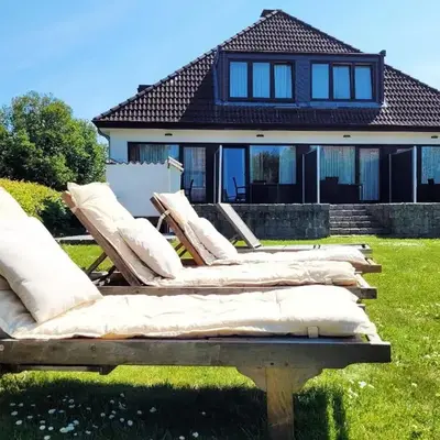Strandnahe & hochwertige Ferienunterkunft