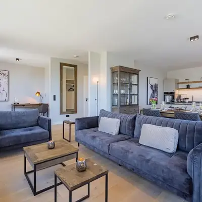BLACK PEARL Penthouse Black Pearl