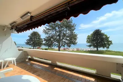 Ein Balkon oder eine Terrasse in der Unterkunft Ferienpark Sierksdorf App 53 - Strandlage
