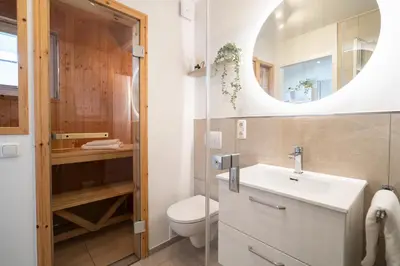 Ein Badezimmer in der Unterkunft Strandpark Sierksdorf H024