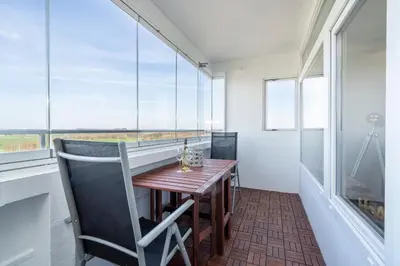 Ein Balkon oder eine Terrasse in der Unterkunft Panoramic App A14-zehn