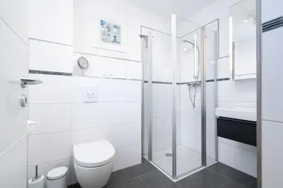 Ein Badezimmer in der Unterkunft Objekte in Sierksdorf Heimathafen 54 10
