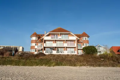 Das Gebäude in dem sich die Ferienwohnung befindet
