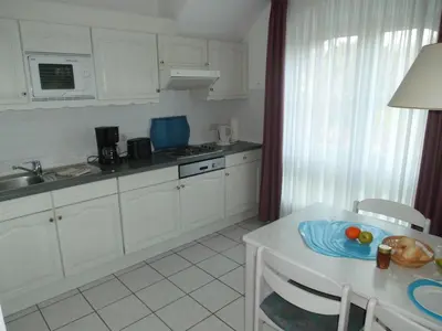 Küche/Küchenzeile in der Unterkunft Haus Südstrand, Scharbeutz-Sierksdorf