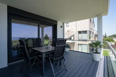 Ein Balkon oder eine Terrasse in der Unterkunft View 91 Strandkieker