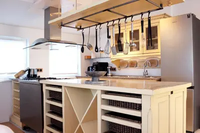 Küche/Küchenzeile in der Unterkunft Große Penthouse Ferienwohnung mit Meerblick, Sonnenterrasse & Luxusbad von 