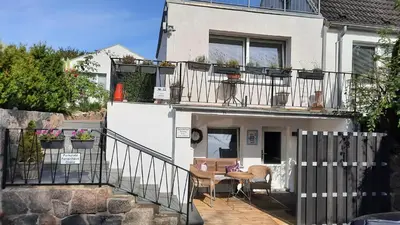 Ein Balkon oder eine Terrasse in der Unterkunft Cosy House mit Garten, Hunde willkommen