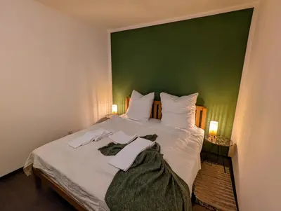Ein Bett oder Betten in einem Zimmer der Unterkunft HejU - Luxury Aussicht - Kingsize Bed - Kitchen - Bathtub