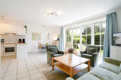 Küche/Küchenzeile in der Unterkunft OST1 Ferienwohnung Lörper