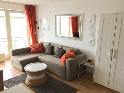 Ein Sitzbereich in der Unterkunft STR115 Haus Ostseeblick