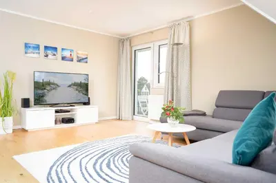 TV/Unterhaltungsangebot in der Unterkunft STR92b Ferienwohnung Strandzeit F