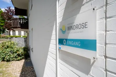 Das Gebäude in dem sich die Ferienwohnung befindet