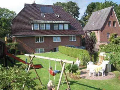 Ein Garten an der Unterkunft Appartementhaus Müller