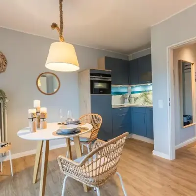 Maritime Wohnung Ostsee mit privatem Seezugang