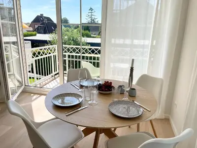Ein Balkon oder eine Terrasse in der Unterkunft Turmresidenz 6 KaMare - 300m zum Strand